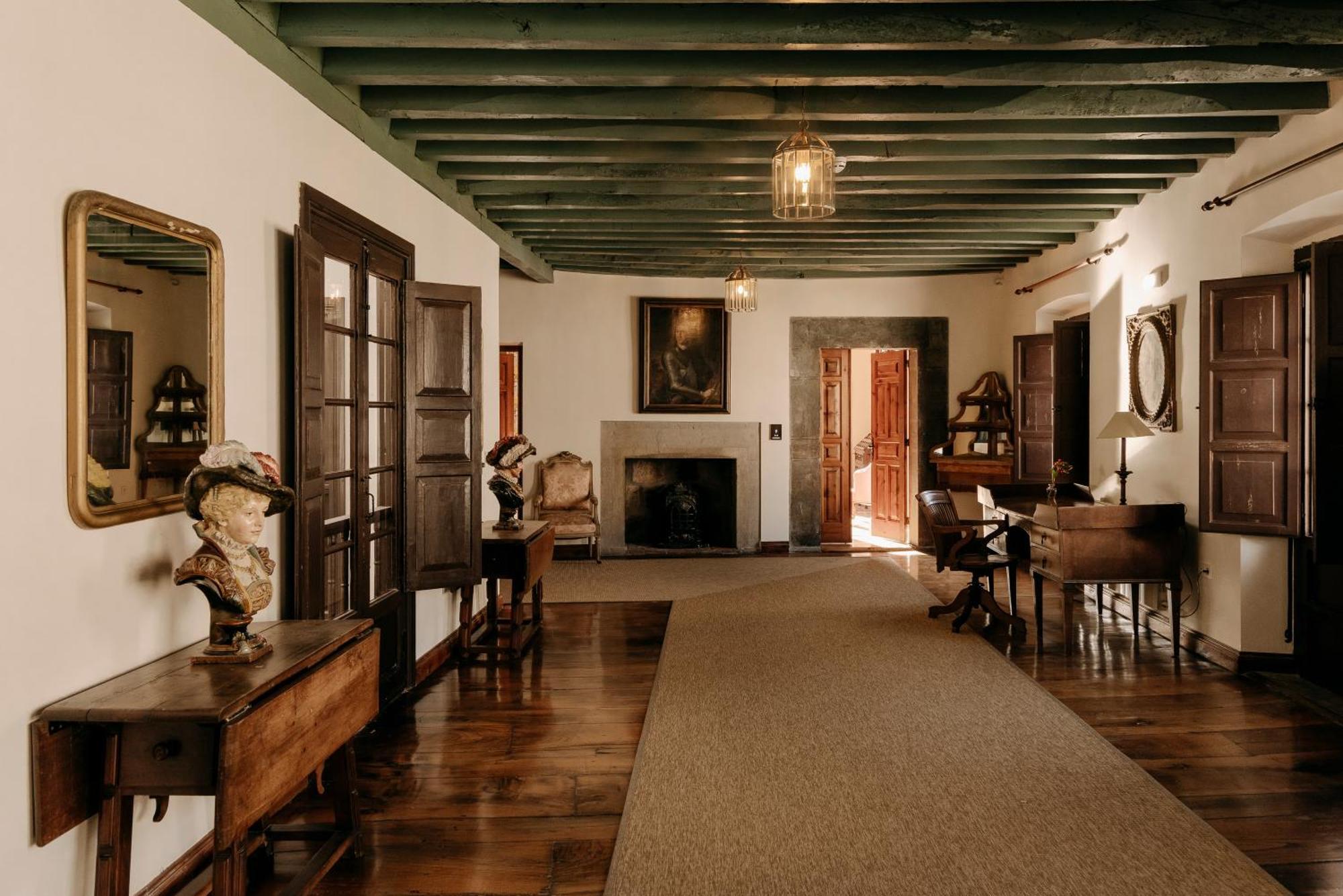Hotel Pax Casona Del Busto プラビア エクステリア 写真