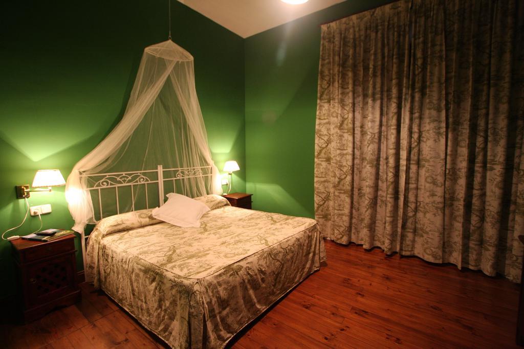 Hotel Pax Casona Del Busto プラビア エクステリア 写真